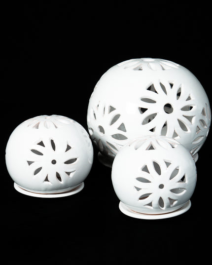 Windlichter Kugeln Blume Weiß