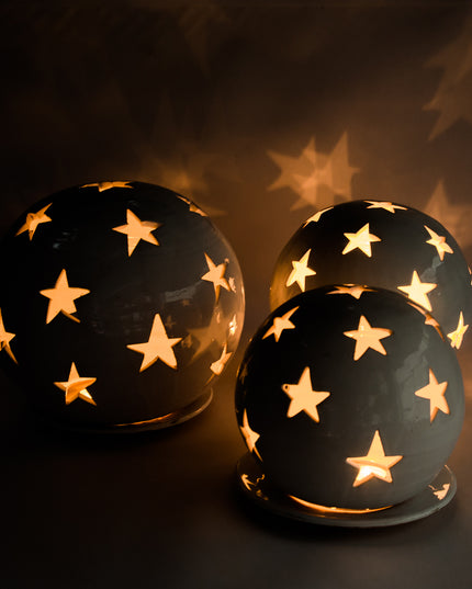 Keramik Windlichter Kugel Sterne weiß