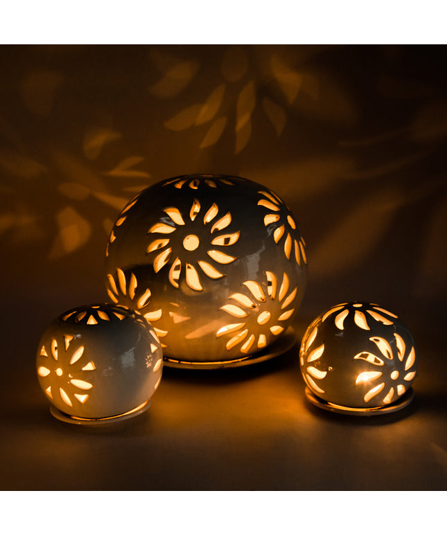 Windlichter Kugeln Blume Weiß