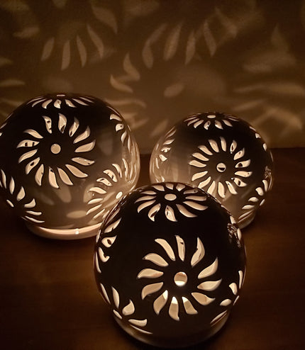 Windlichter Kugeln Blume Weiß