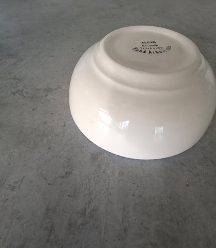 Müslischale aus Keramik – handgefertigt