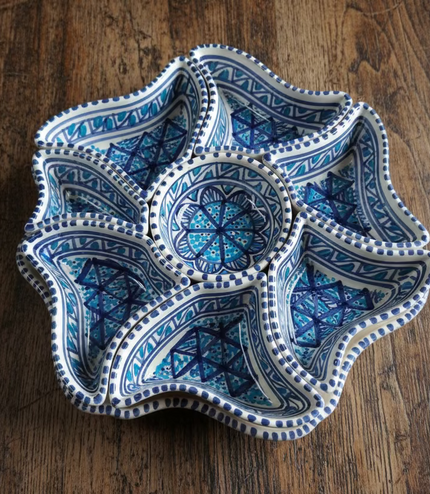 Tapas-Schale „Blume“ – handgefertigt - Aleya Keramik