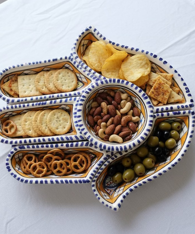 Tapas-Schale „Hand“ – handgefertigt