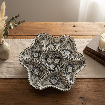 Tapas-Schale „Blume“ – handgefertigt - Aleya Keramik